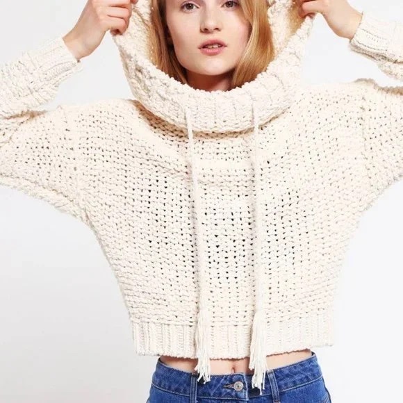 Free People Sweaters - Free People Chunky Cozy Anemone Beach Hooded Pullover Sweater